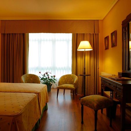 Silken Spa La Hacienda De Don Juan Льянес Екстер'єр фото