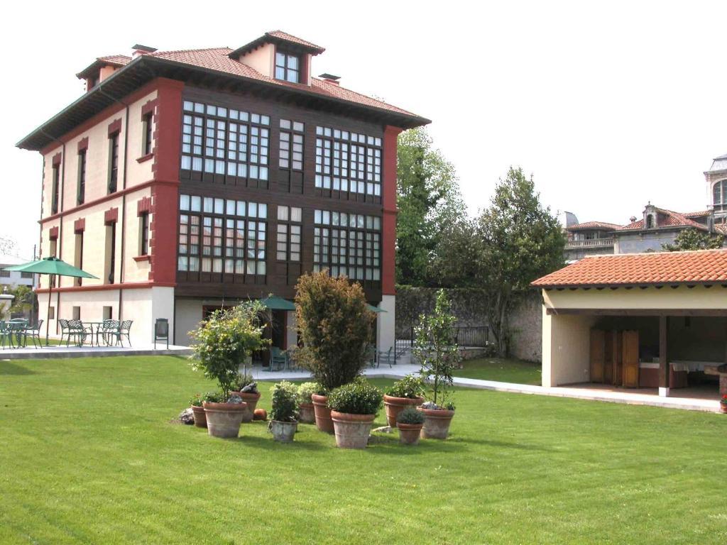 Silken Spa La Hacienda De Don Juan Льянес Екстер'єр фото